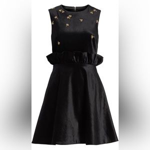 Ted Baker London
Queen Bee Ruffle Waist Dress size 5 (US 12)